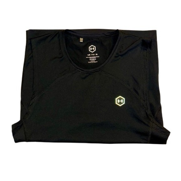 Other - UNDER ARMOUR BLACK HEATGEAR SLEEVELESS SHIRT Size L